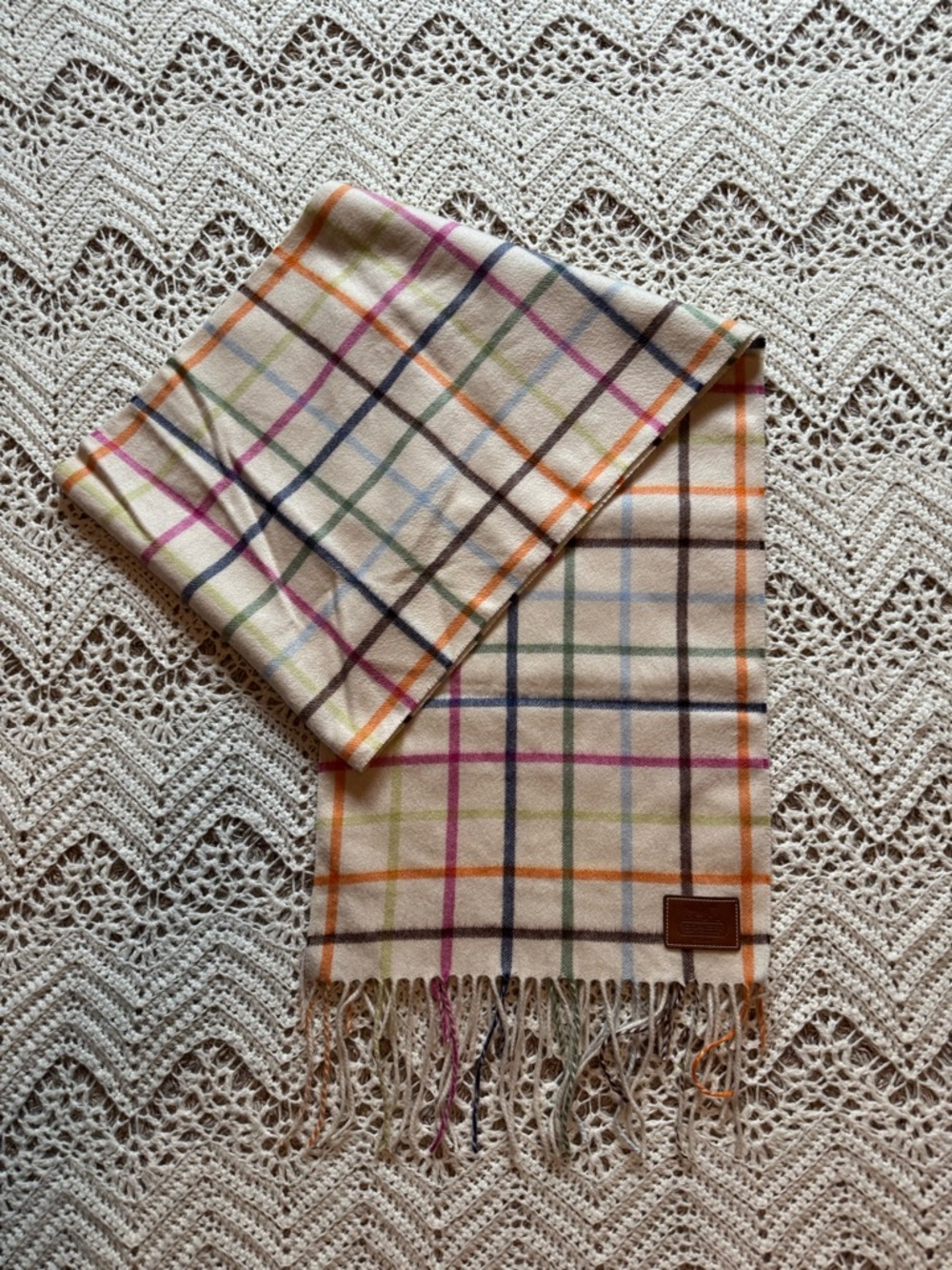 Coach Vintage 100% Cashmere Plaid Tattersall Scarf Ivory Multi-Color Fringed - Picture 3 of 5